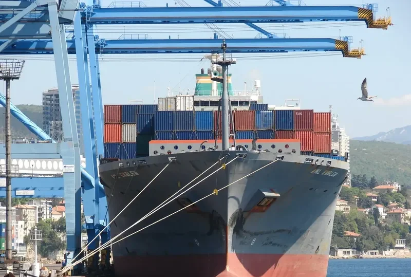 ARNOLD SCHULTE Container Ship IMO 9247948 photo 7