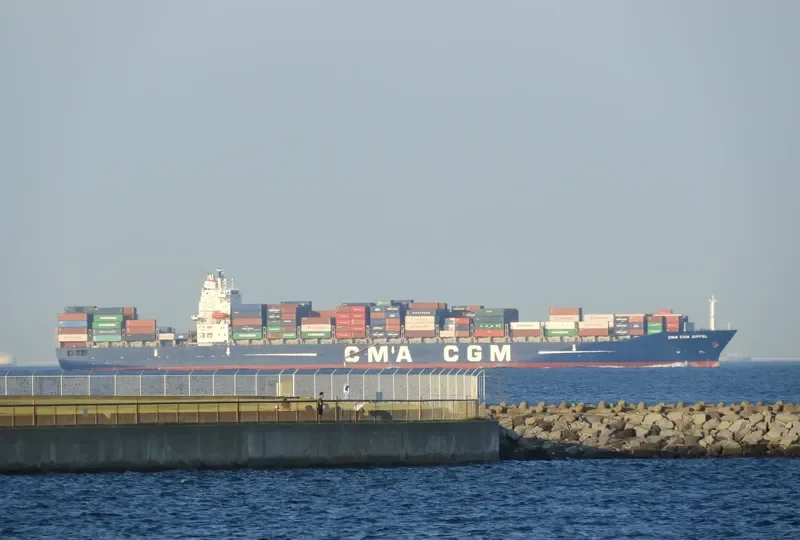 CMA CGM EIFFEL Container Ship IMO 9248112 photo 9