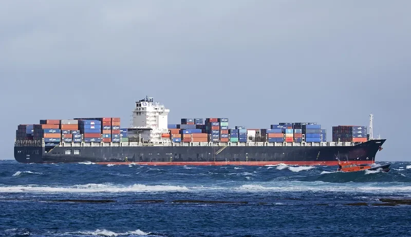 LISBON Container Ship IMO 9248148 photo 9