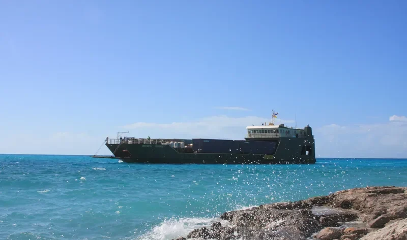 EMERALD EXPRESS General Cargo IMO 9248332 photo 3
