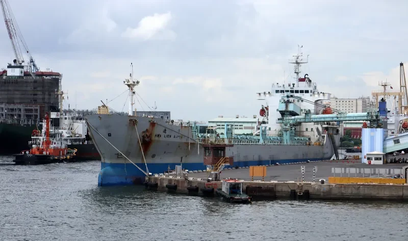 HWA LIEN EXPRESS Bulk Carrier IMO 9248411