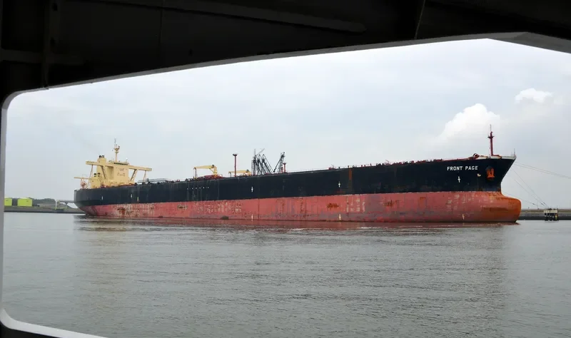 ADS PAGE Tanker IMO 9248497 photo 2