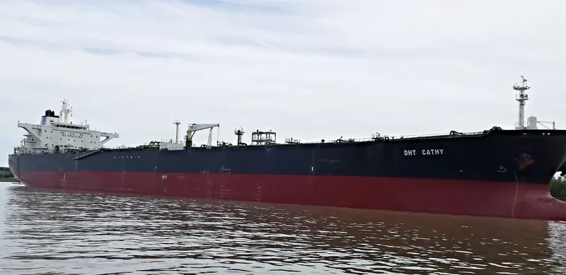 BULL DAMAI 1 Tanker IMO 9248849 photo 9