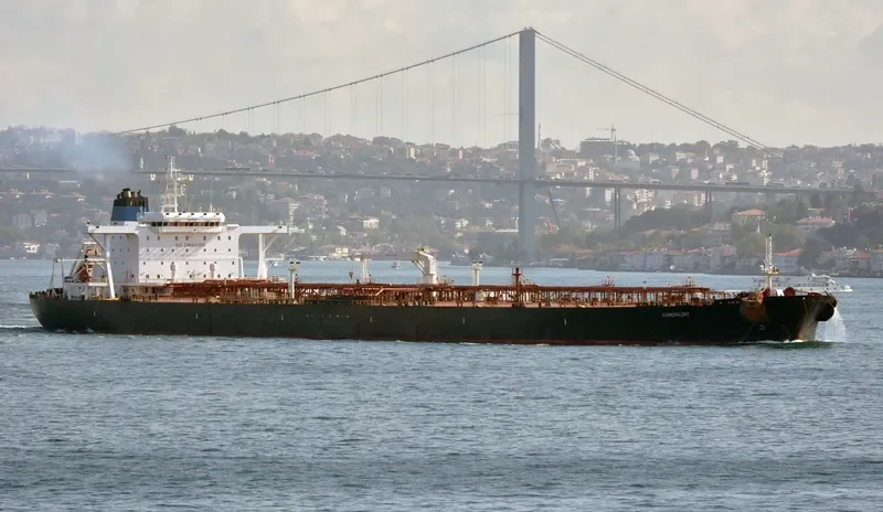 EUROGLORY Tanker IMO 9249087