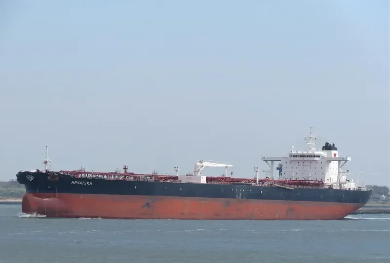 EUROGLORY Tanker IMO 9249087 photo 3