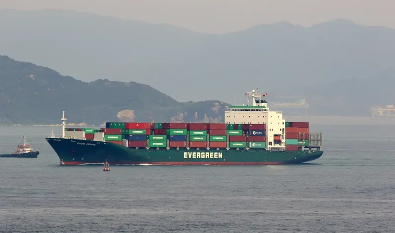 EVER PEARL Container Ship IMO 9249219