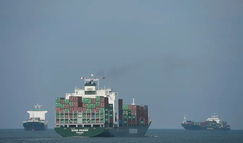 GRAND POWER Container Ship IMO 9249221 photo 5