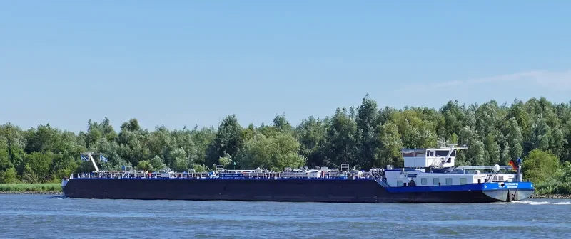EILTANK 49 Tanker IMO 9249673 photo 4