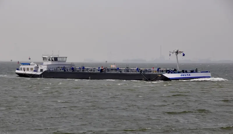 DELTA Tanker IMO 9249881 photo 5