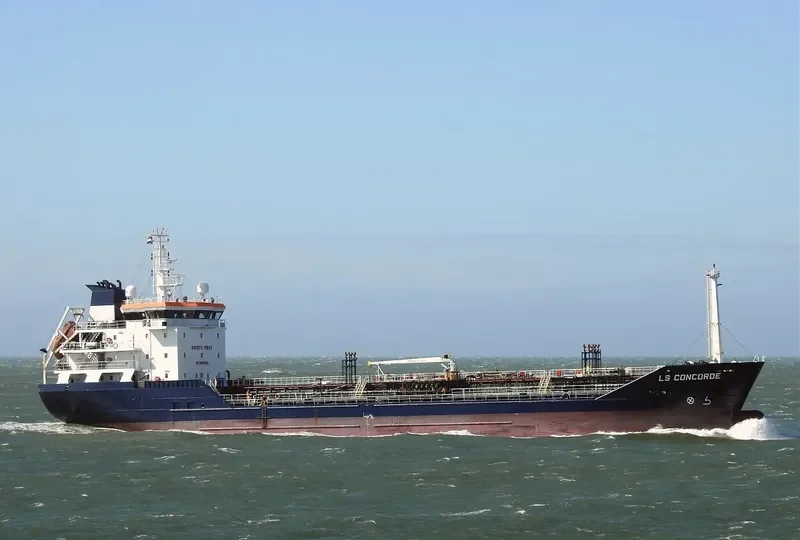 LS CONCORDE Tanker IMO 9250050 photo 7