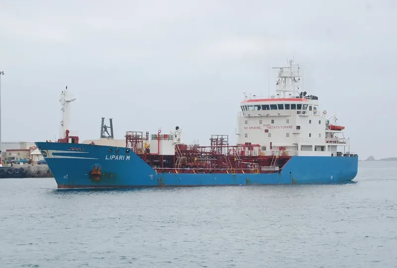 IPARI M Tanker IMO 9250074 photo 2