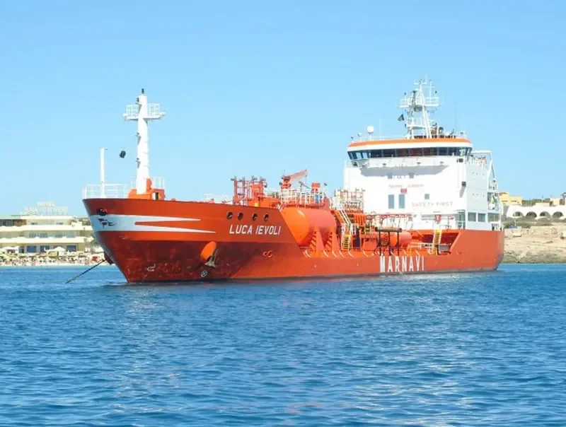 LUCA IEVOLI Tanker IMO 9250086 photo 4