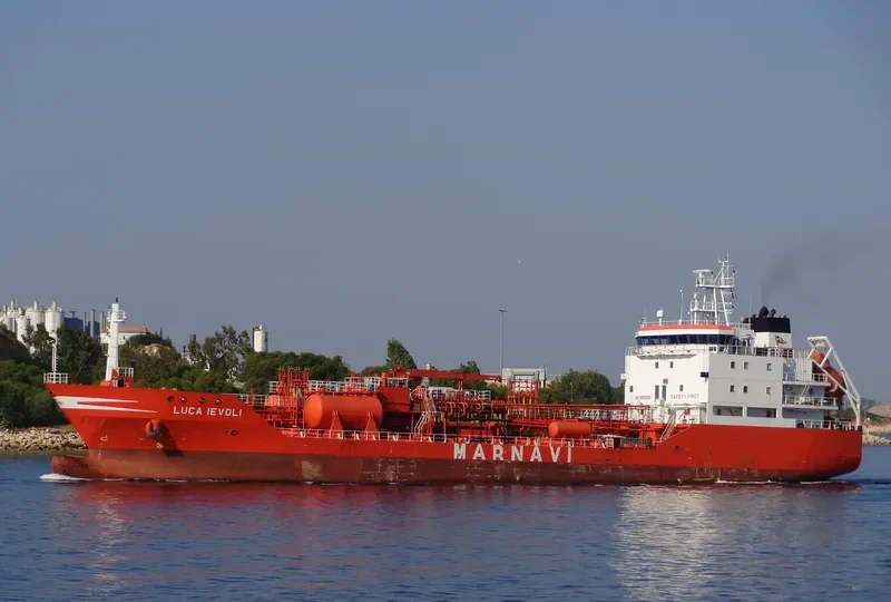 LUCA IEVOLI Tanker IMO 9250086 photo 9