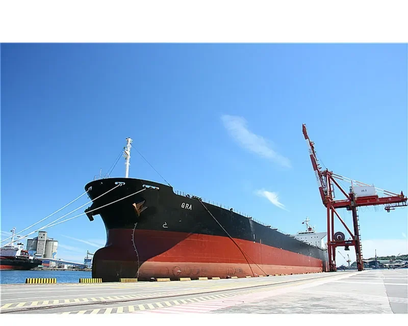 G R A Bulk Carrier IMO 9250218 photo 3