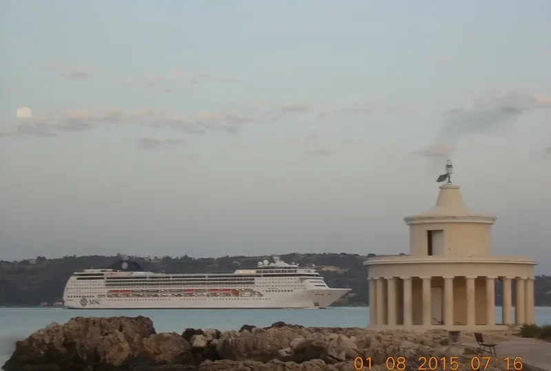 MSC OPERA Passenger Ship IMO 9250464 photo 4