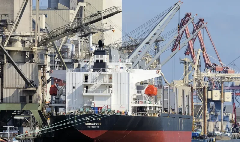 BOSPHORUS ASIA Bulk Carrier IMO 9250696 photo 2