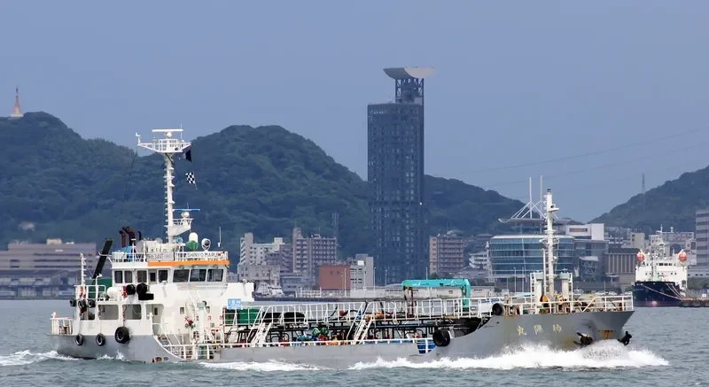 SHINYO MARU Tanker IMO 9250919 photo 2