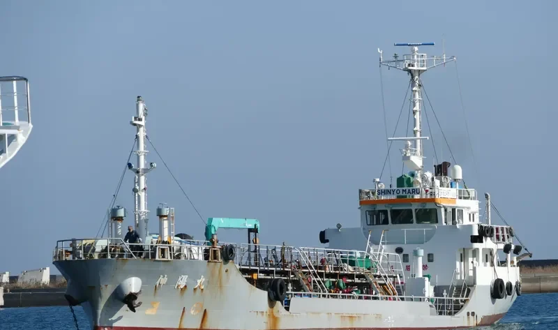 SHINYO MARU Tanker IMO 9250919 photo 7