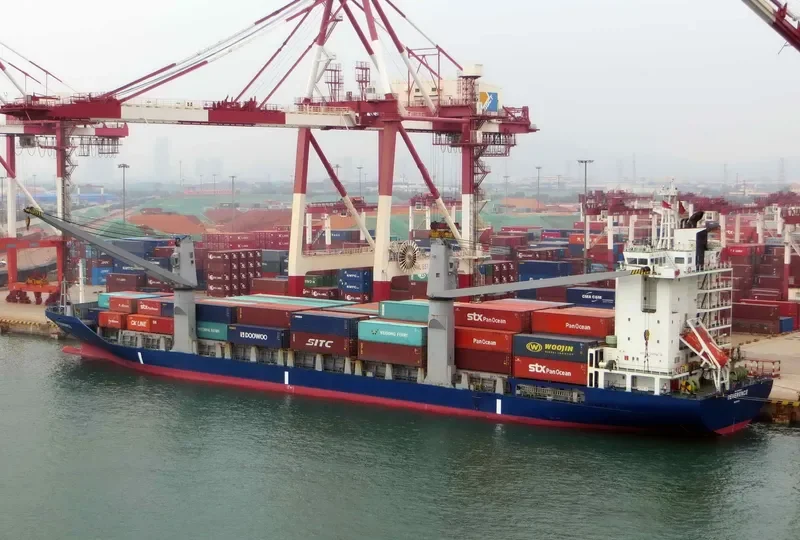 REVERENCE Container Ship IMO 9250933