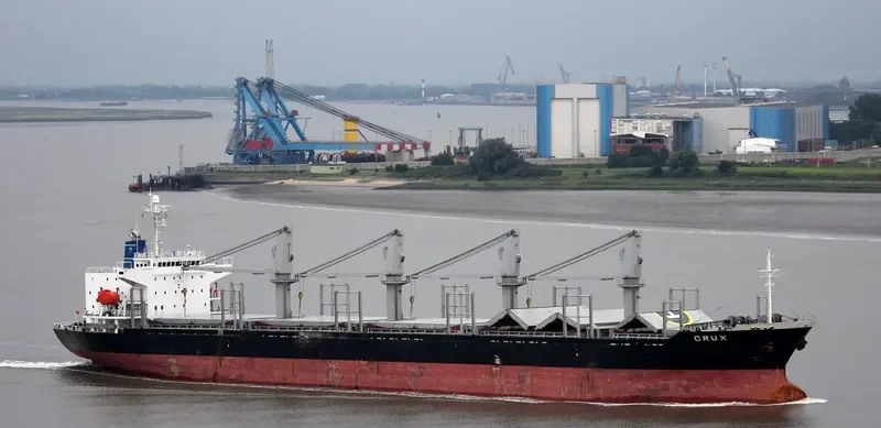 CRUX Bulk Carrier IMO 9251080