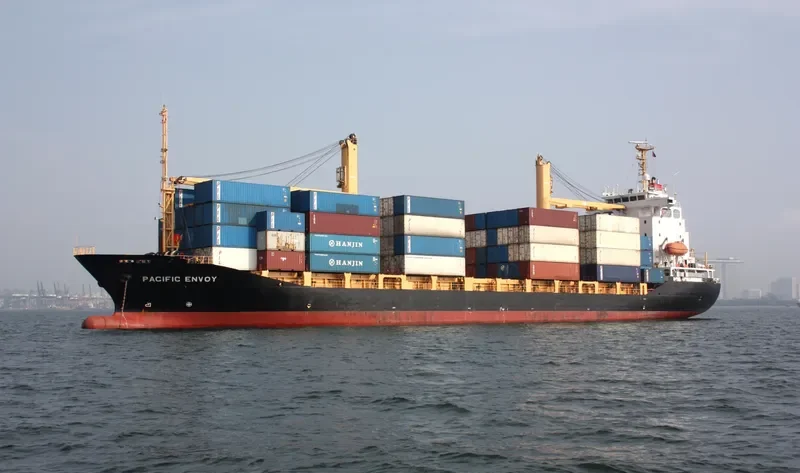KOTA TENAGA Container Ship IMO 9251157 photo 5