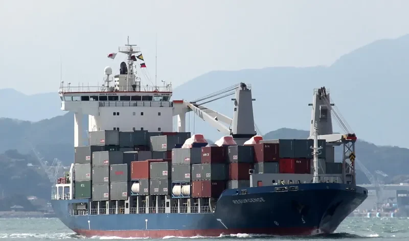 RESURGENCE Container Ship IMO 9251169 photo 8