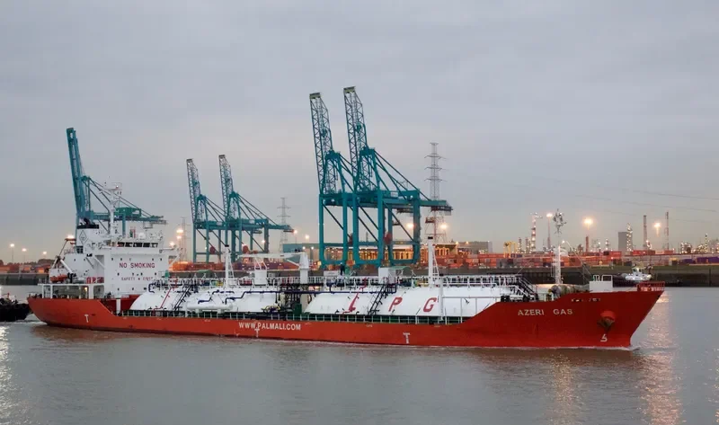 AZERI GAS General Cargo IMO 9251183 photo 9
