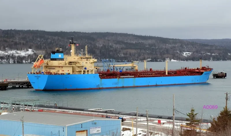 ROMOE MAERSK Tanker IMO 9251406 photo 10