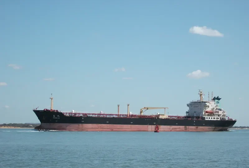 CHANG CHI Tanker IMO 9251432 photo 4