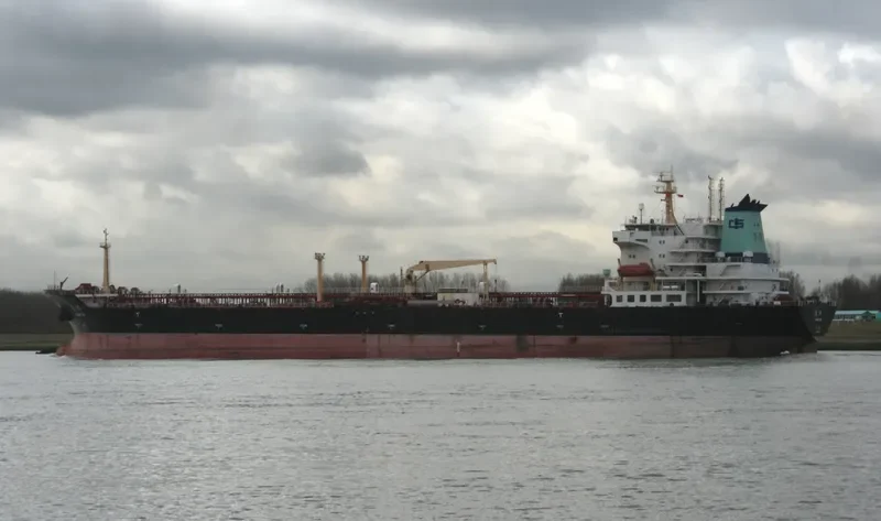 CHANG CHI Tanker IMO 9251432 photo 6
