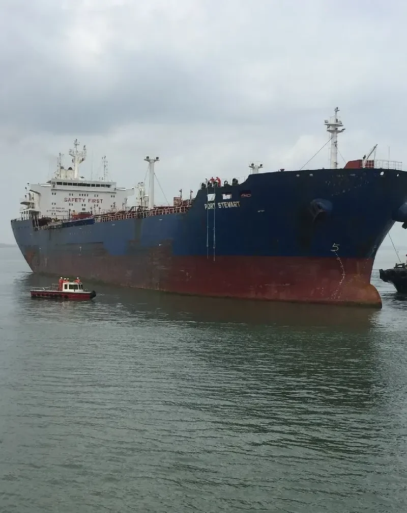 DAPHNE I Tanker IMO 9251456 photo 5