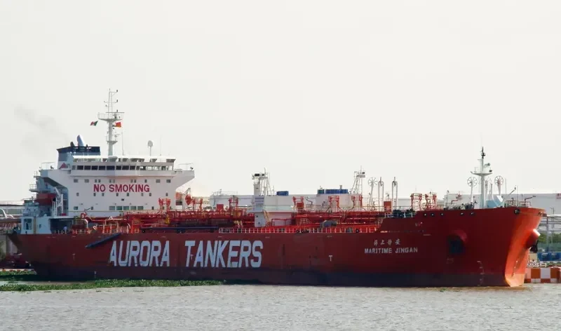 MARITIME JINGAN Tanker IMO 9251523 photo 8