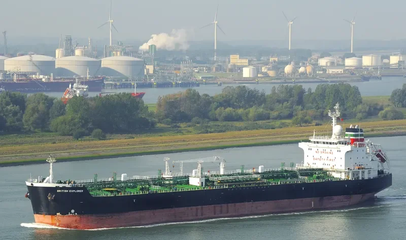 SC EXPLORER LIII Tanker IMO 9251561 photo 4