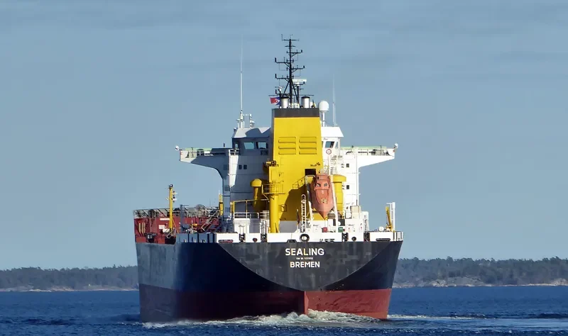 SEALING Tanker IMO 9251652 photo 3