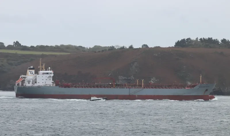 EBERHARDT ARCTIC Tanker IMO 9251676 photo 4