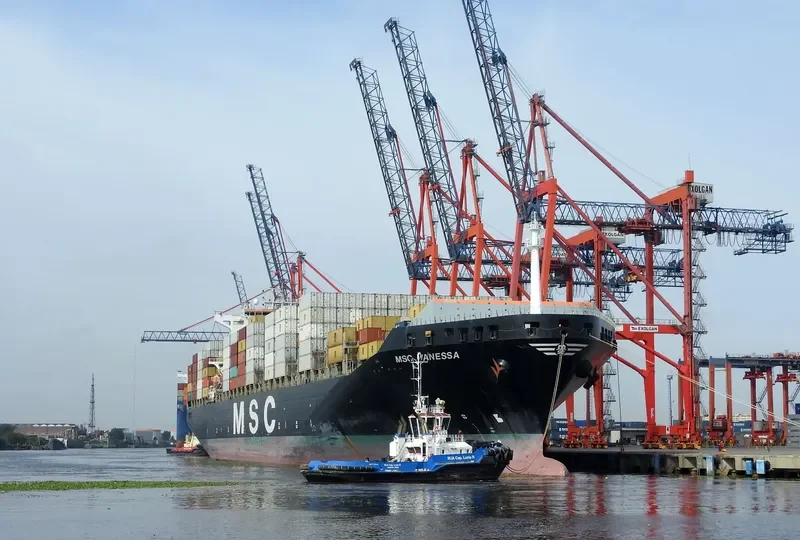 MSC VANESSA Container Ship IMO 9251688 photo 8