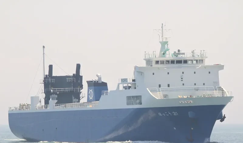 INNOVATOR Ro-Ro IMO 9251731 photo 3
