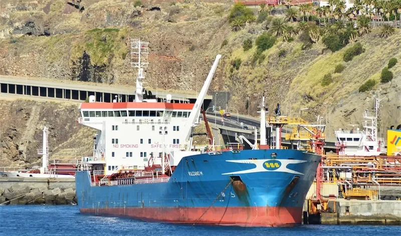 VULCANO M Tanker IMO 9251743 photo 6