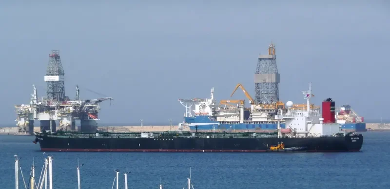 AFRA WILLOW Tanker IMO 9251822 photo 3