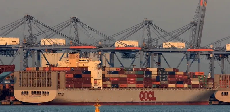 OOCL ROTTERDAM Container Ship IMO 9251999