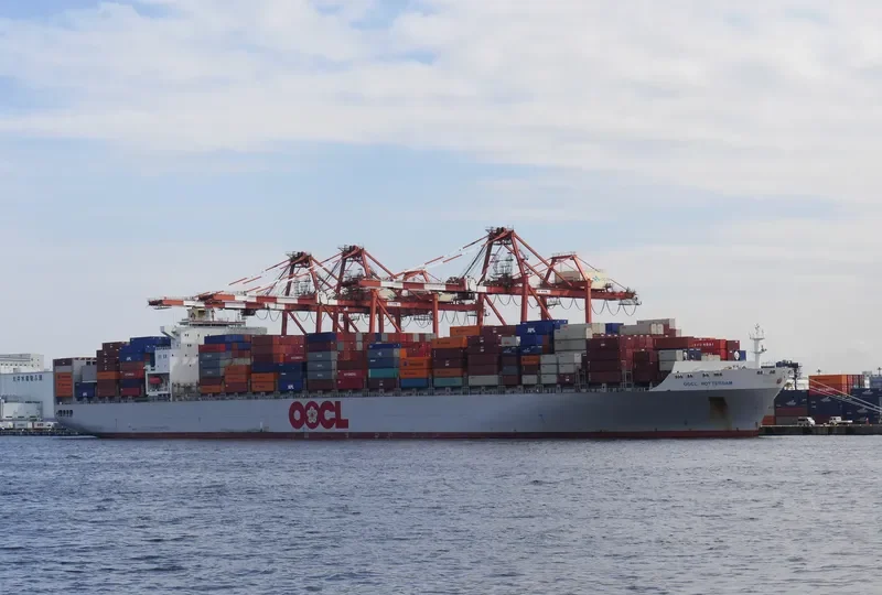 OOCL ROTTERDAM Container Ship IMO 9251999 photo 3