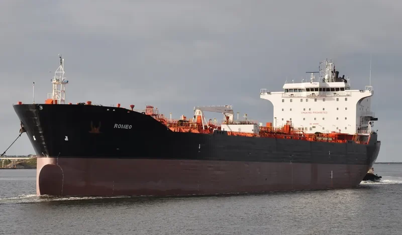 STAR Tanker IMO 9252060 photo 7
