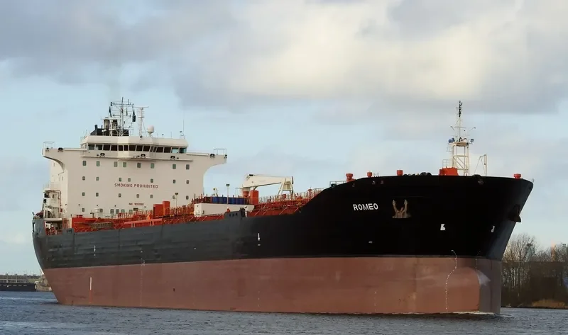 STAR Tanker IMO 9252060 photo 9