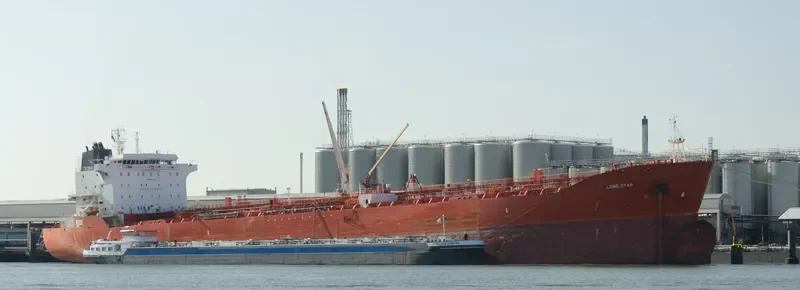 EMERALD SEA Tanker IMO 9252072 photo 2