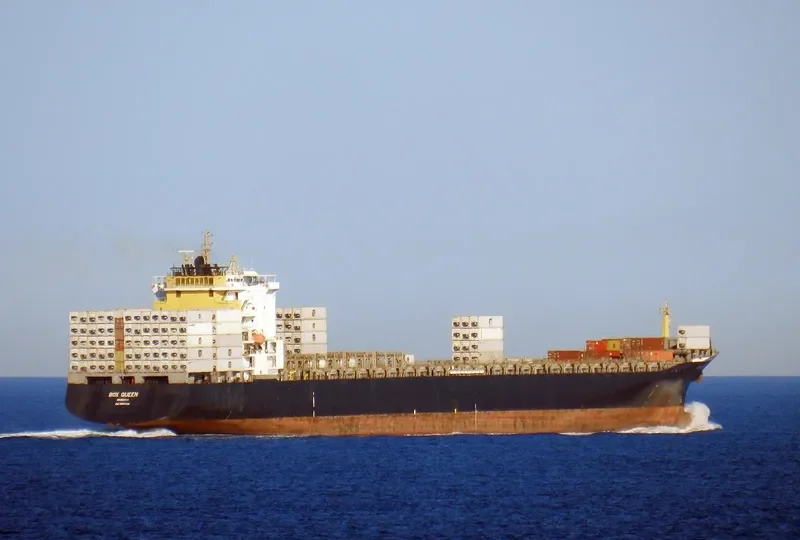 BOX QUEEN 1 Container Ship IMO 9252096 photo 8