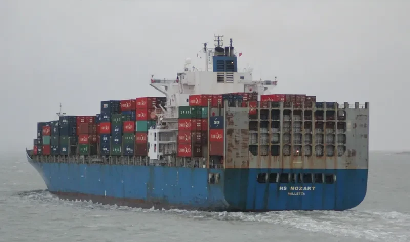 HS MOZART Container Ship IMO 9252254 photo 8