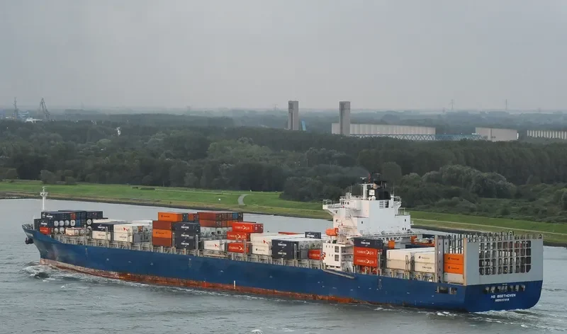 HS BEETHOVEN Container Ship IMO 9252266
