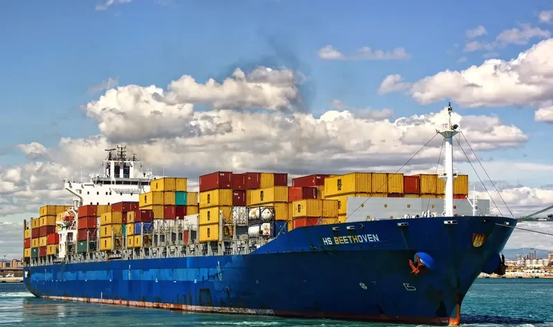 HS BEETHOVEN Container Ship IMO 9252266 photo 3