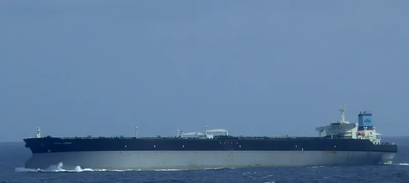 MARAN CORONA Tanker IMO 9252333 photo 2