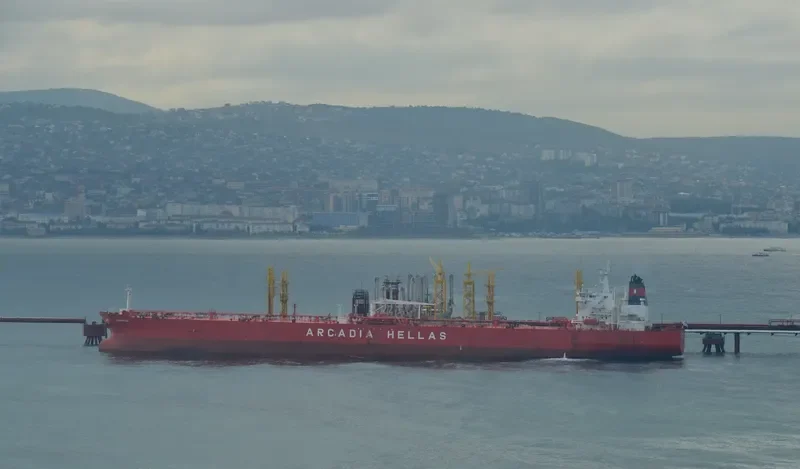 LITHUANIA Tanker IMO 9252371 photo 2